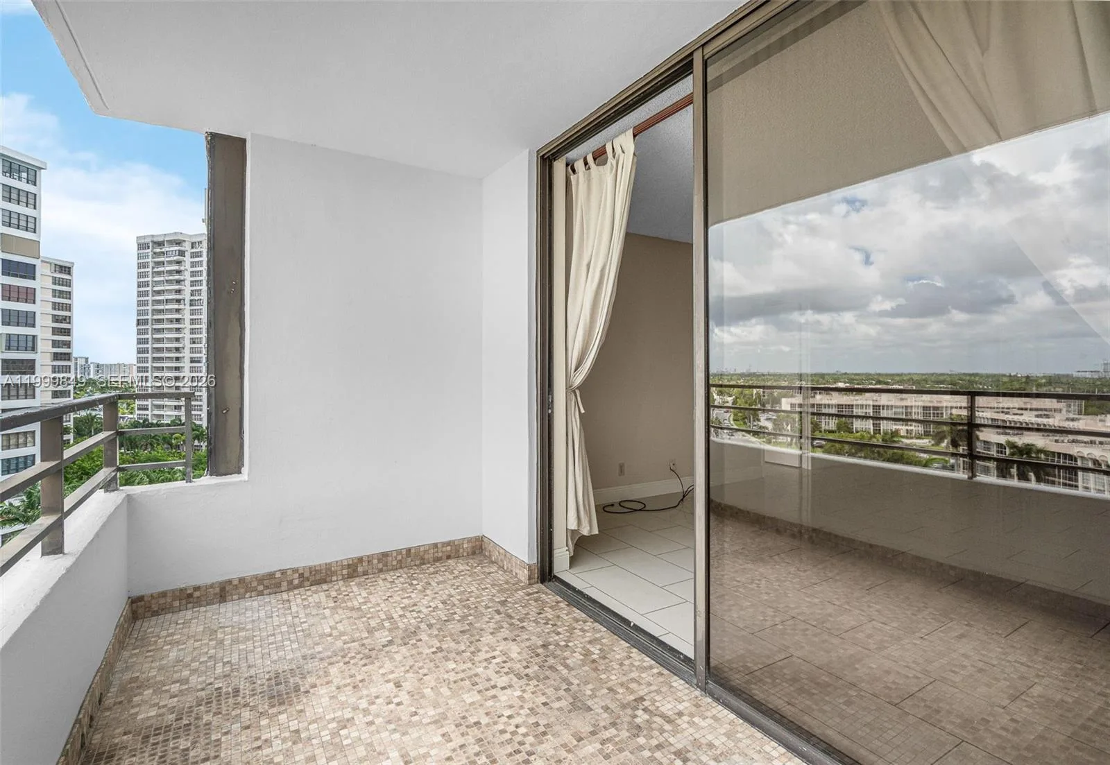 500 Three Islands Blvd # 711, Hallandale Beach, FL 33009 photo 5