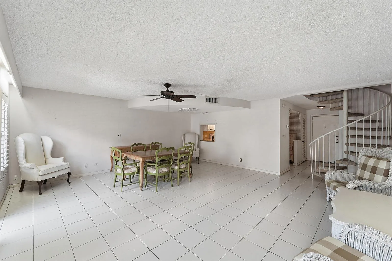 640 Tennis Club Drive # 103, Fort Lauderdale, FL 33311