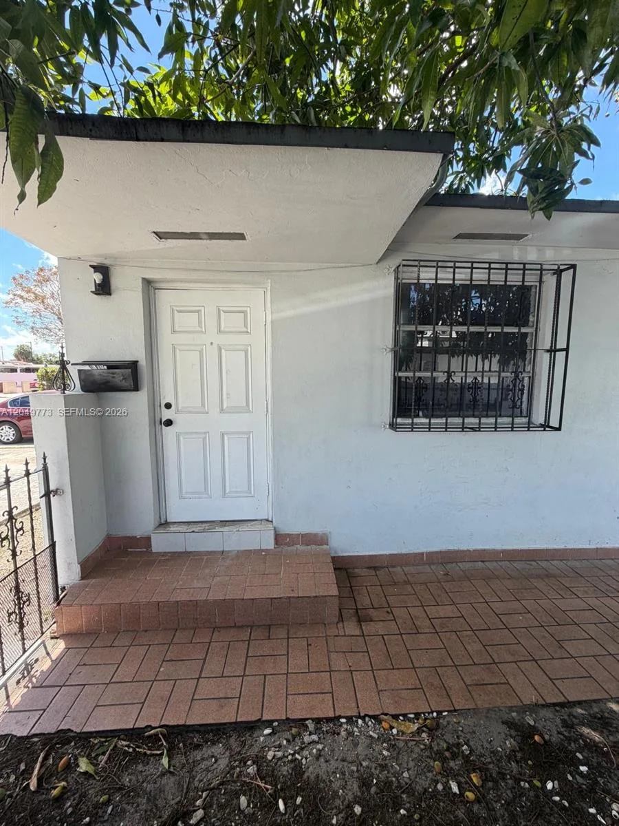 41 E 20th St, Hialeah, FL 33010 photo 11