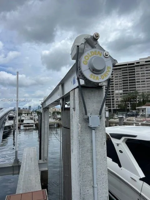 4 Grove Isle Drive Slip C-13, Coconut Grove, FL 33133 photo 6