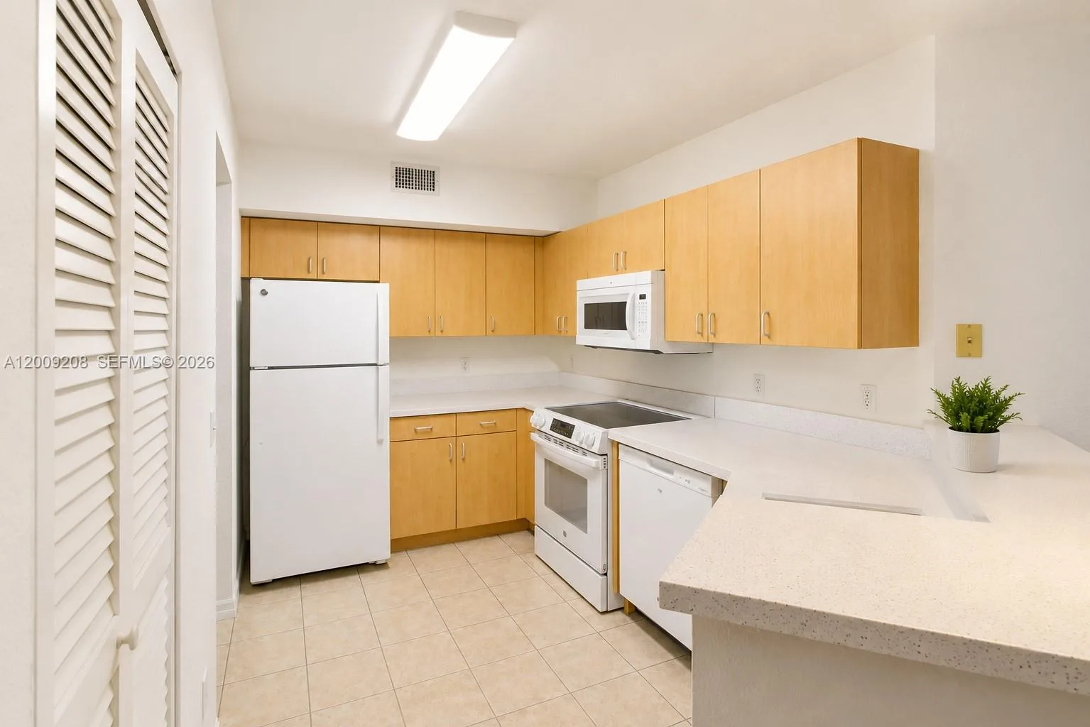 1002 Belmont Ln # 1002, North Lauderdale, FL 33068 photo 9