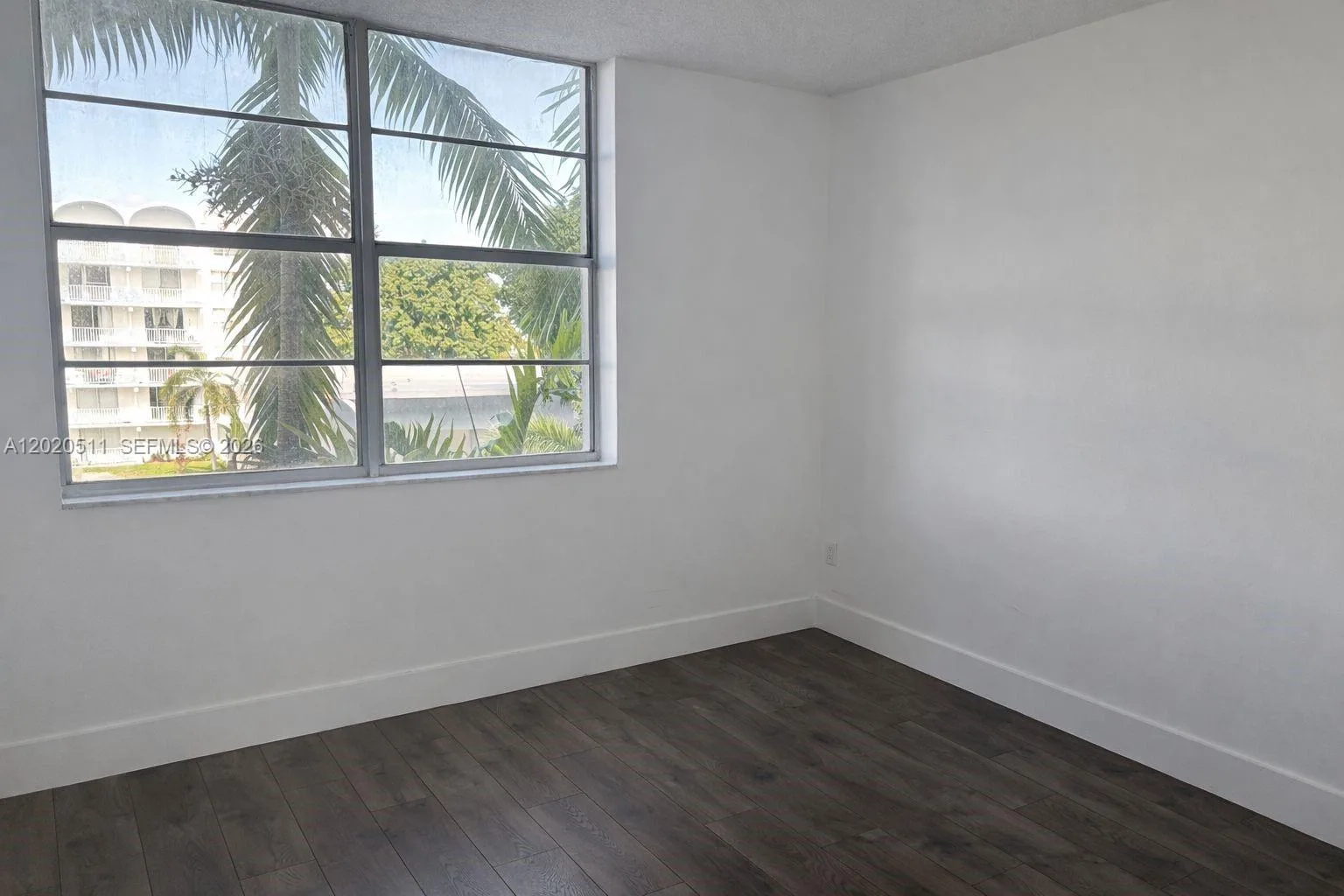 496 NW 165th # D-412, Miami, FL 33169 photo 8