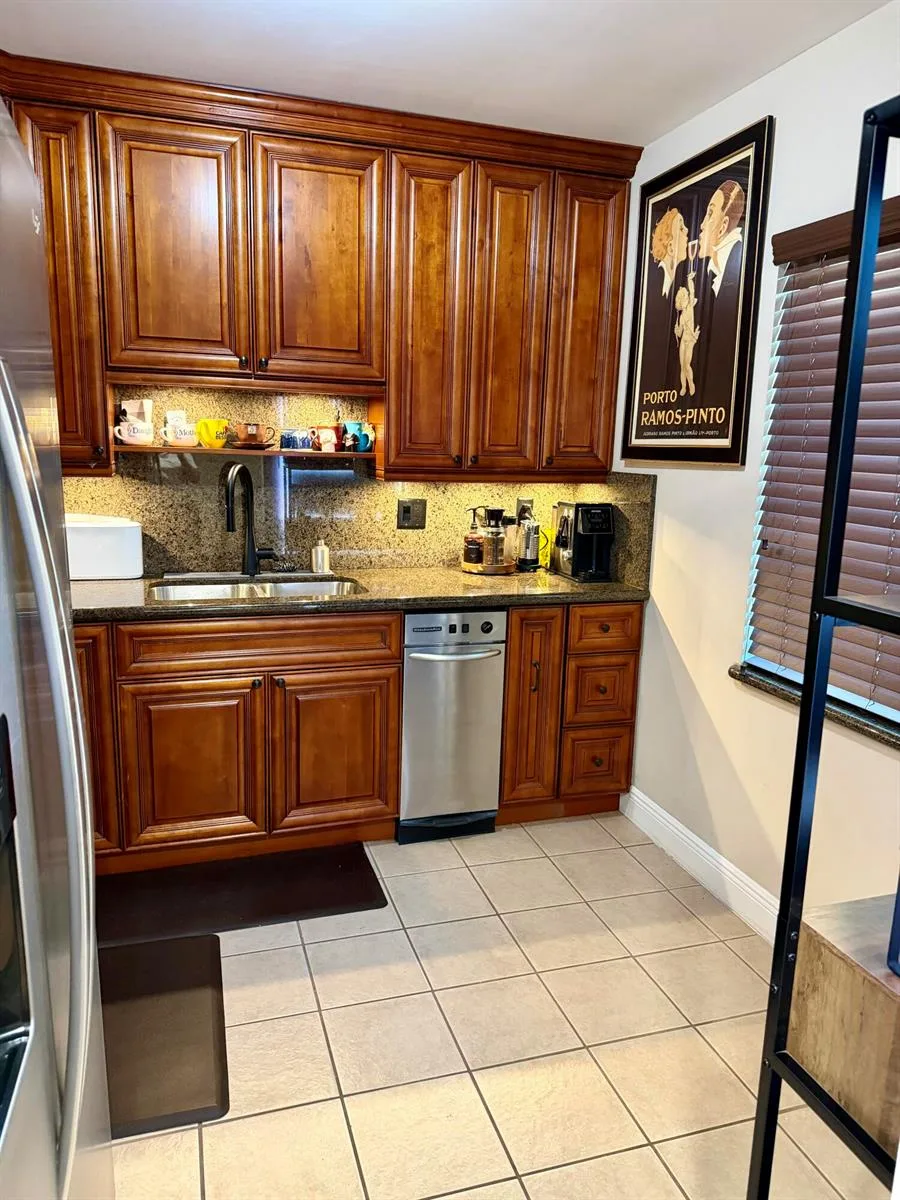140 S CYPRESS Road # 111, Pompano Beach, FL 33060 photo 8
