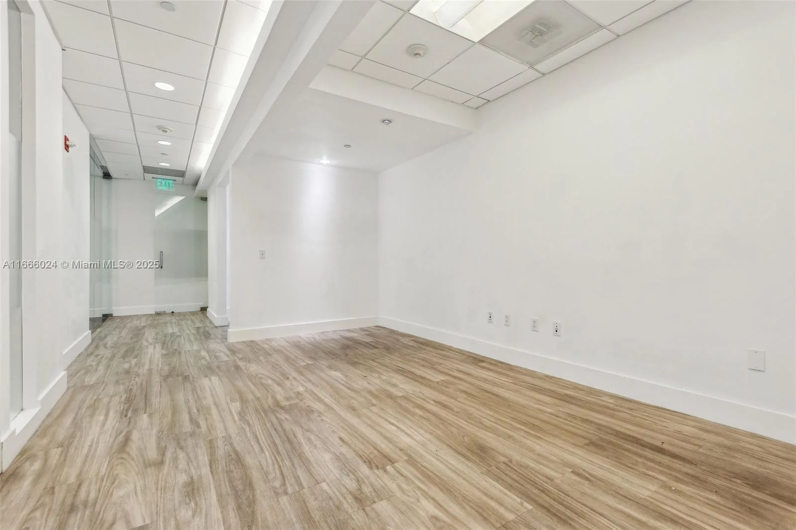 1200 Brickell Ave # 520 A-D, Miami, FL 33131 photo 10