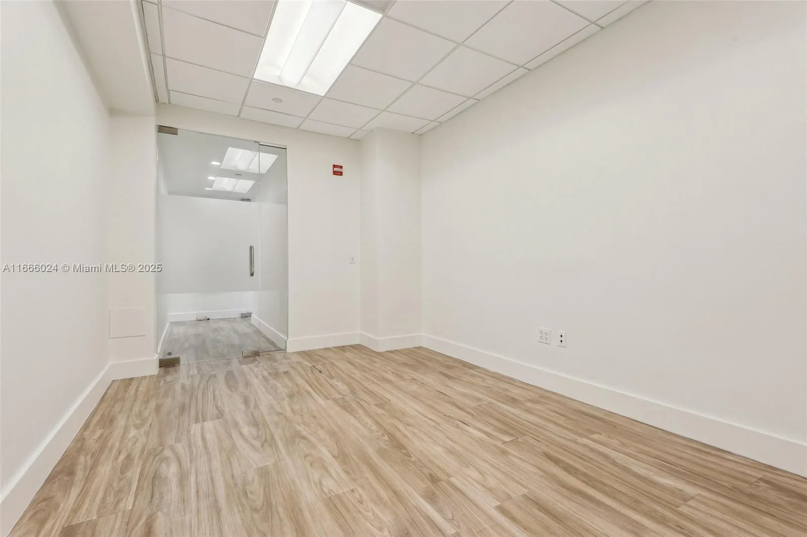 1200 Brickell Ave # 520 A-D, Miami, FL 33131 photo 11