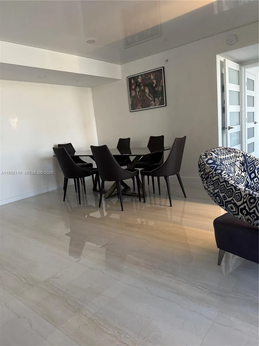 210 174th St # 911, Sunny Isles Beach, FL 33160 photo 5