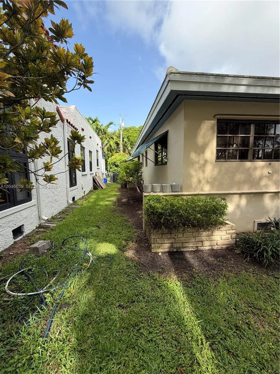 1400 Madrid St, Coral Gables, FL 33134 photo 3