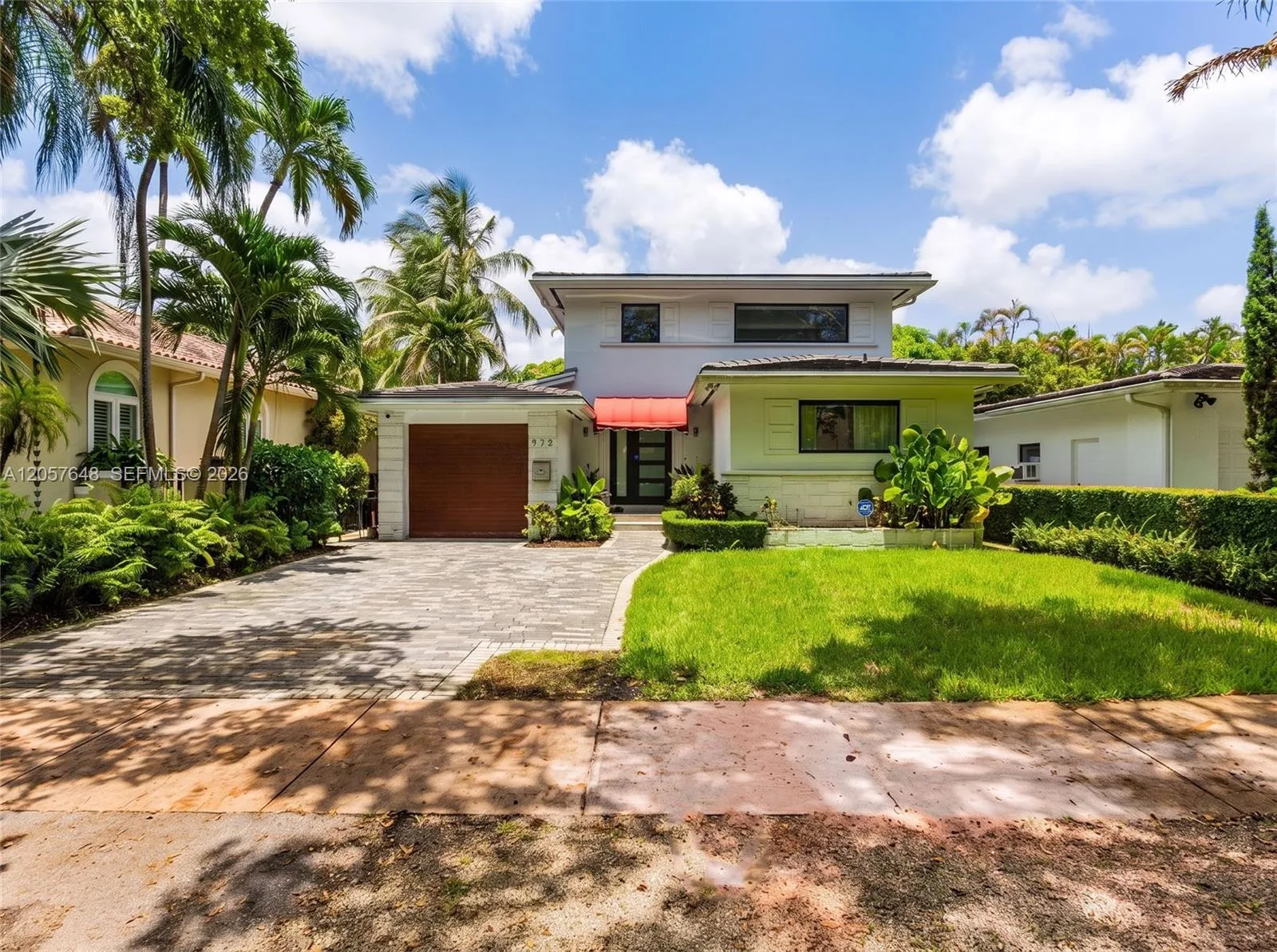 925 Algaringo Ave, Coral Gables, FL 33134 photo 2