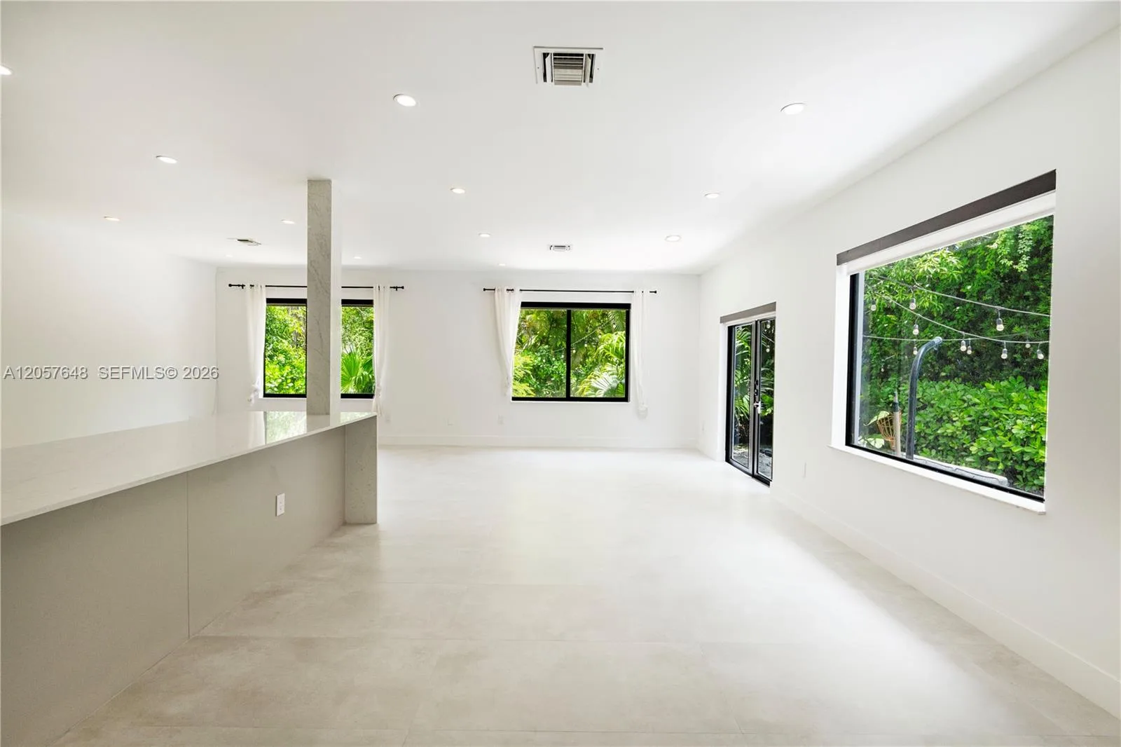 925 Algaringo Ave, Coral Gables, FL 33134 photo 5