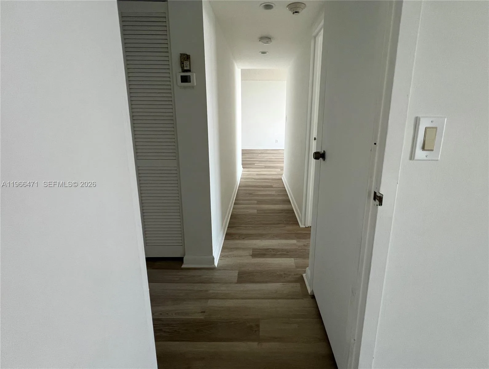 100 Bayview Dr # 1418, Sunny Isles Beach, FL 33160 photo 11