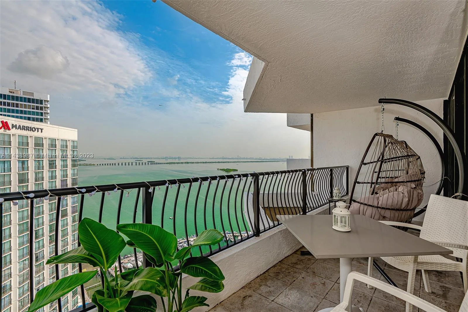 555 NE 15th St # 32E, Miami, FL 33132 photo 4