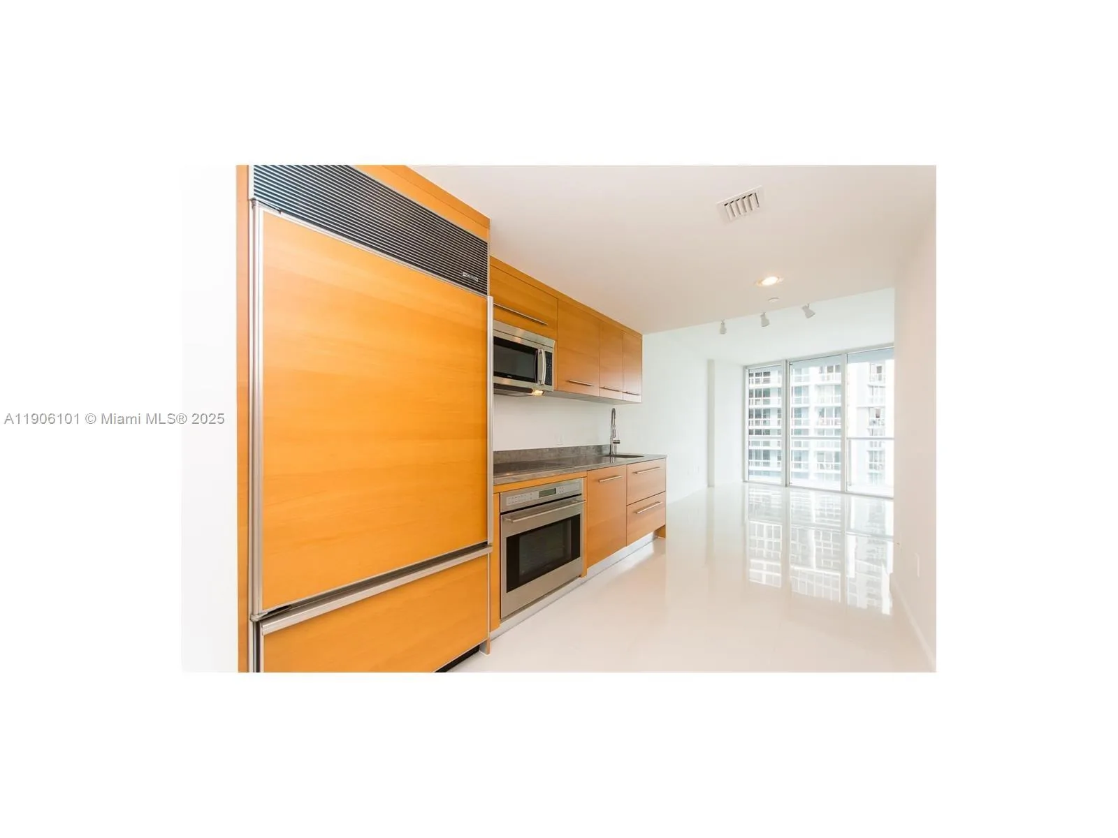 495 Brickell Ave # 5008, Miami, FL 33131