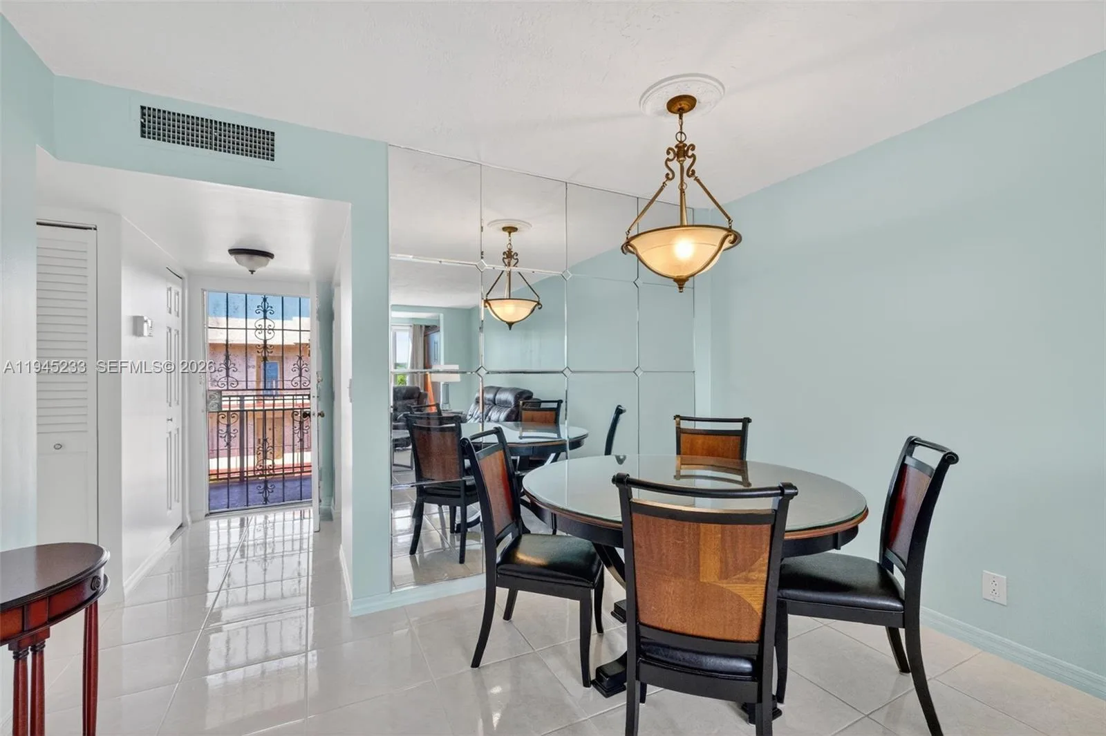 2801 Somerset Dr # 408, Lauderdale Lakes, FL 33311 photo 8