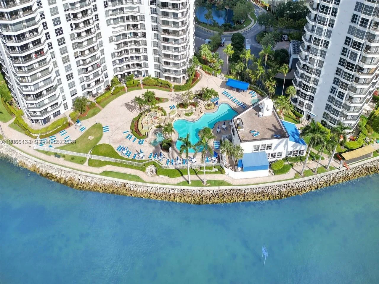 19101 NE 36th Ct # 1811, Aventura, FL 33180 photo 2