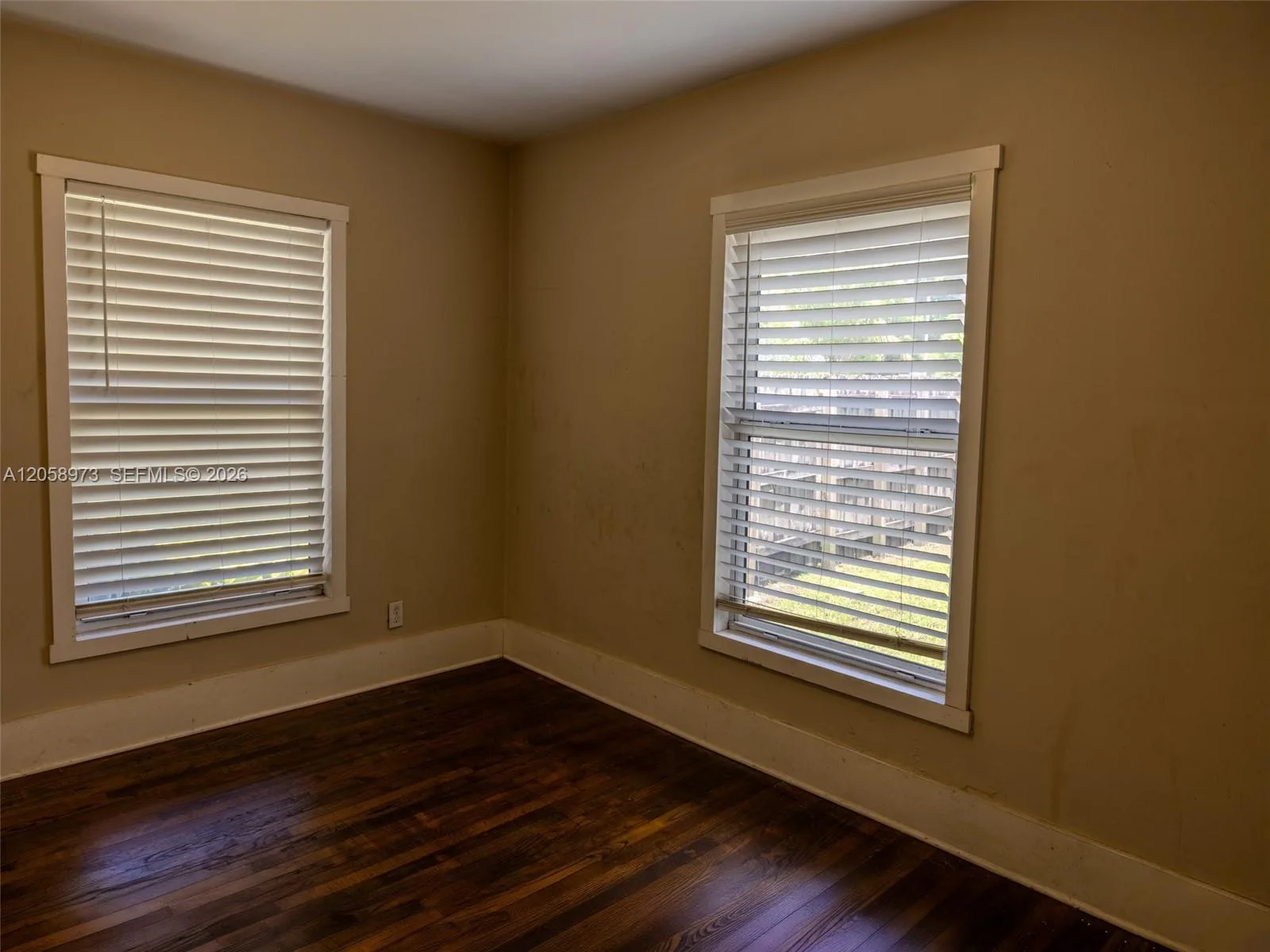 520 NE 129th St, North Miami, FL 33161 photo 9