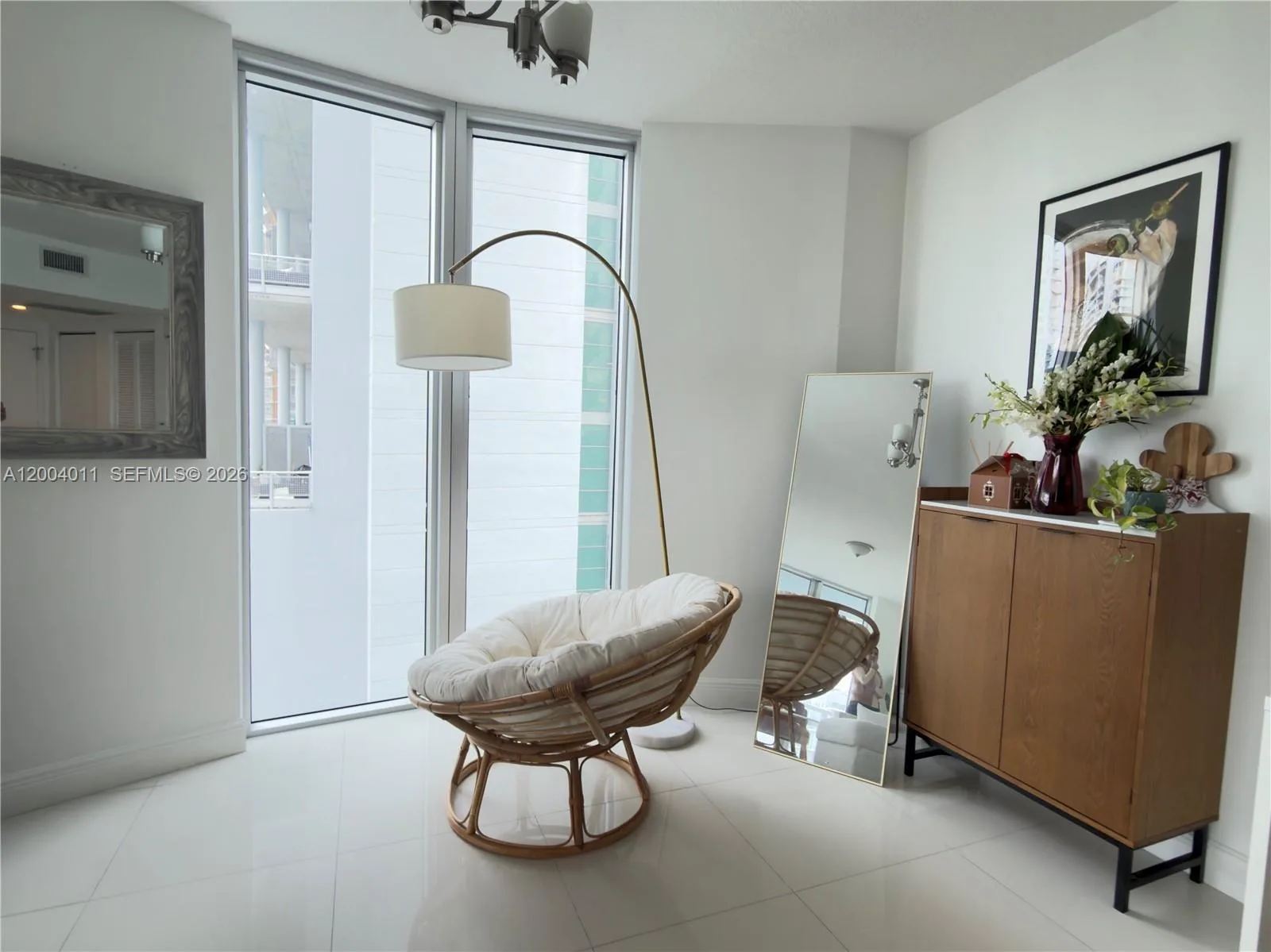 185 SW 7th St # 2711, Miami, FL 33130 photo 4