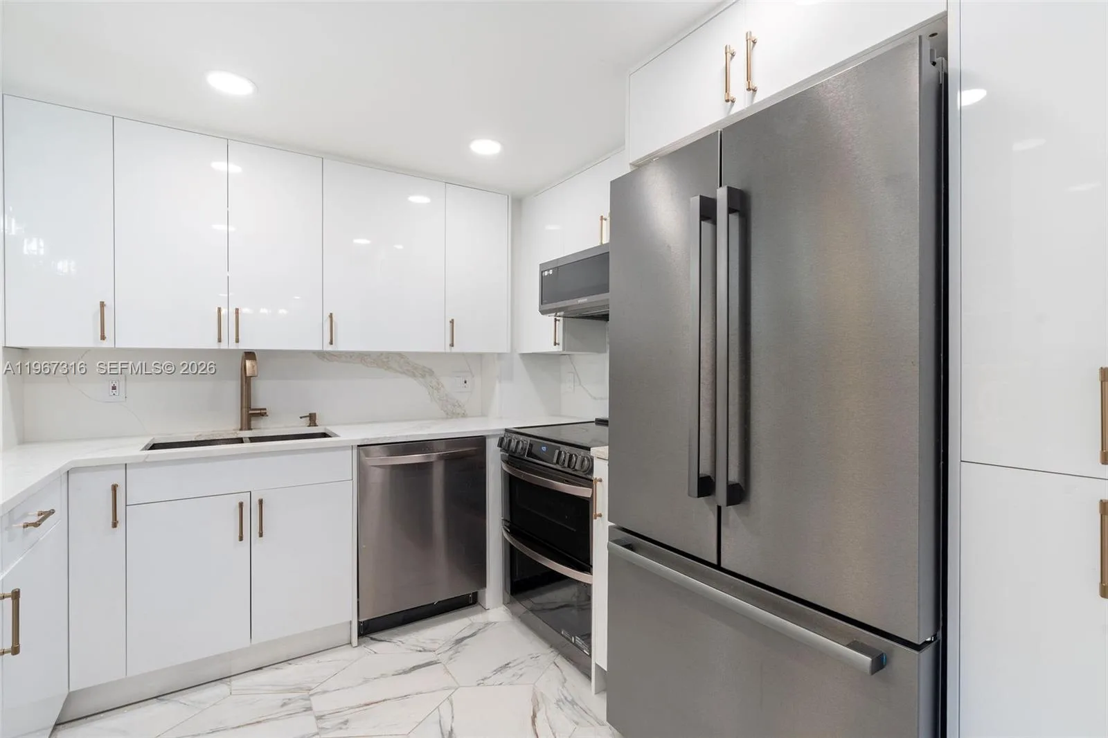 1985 S Ocean Dr # 9G, Hallandale Beach, FL 33009 photo 13