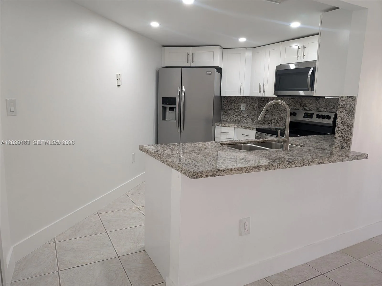10245 NW 9th Street Cir # 210-9, Miami, FL 33172 photo 5