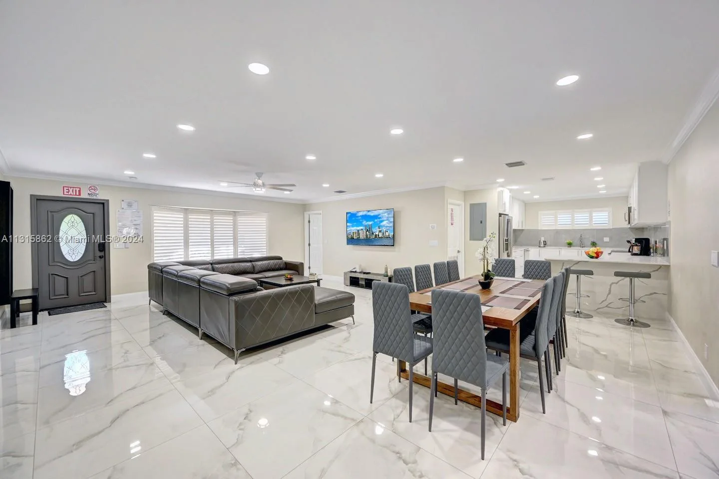 1307 Rodman St, Hollywood, FL 33019 photo 10