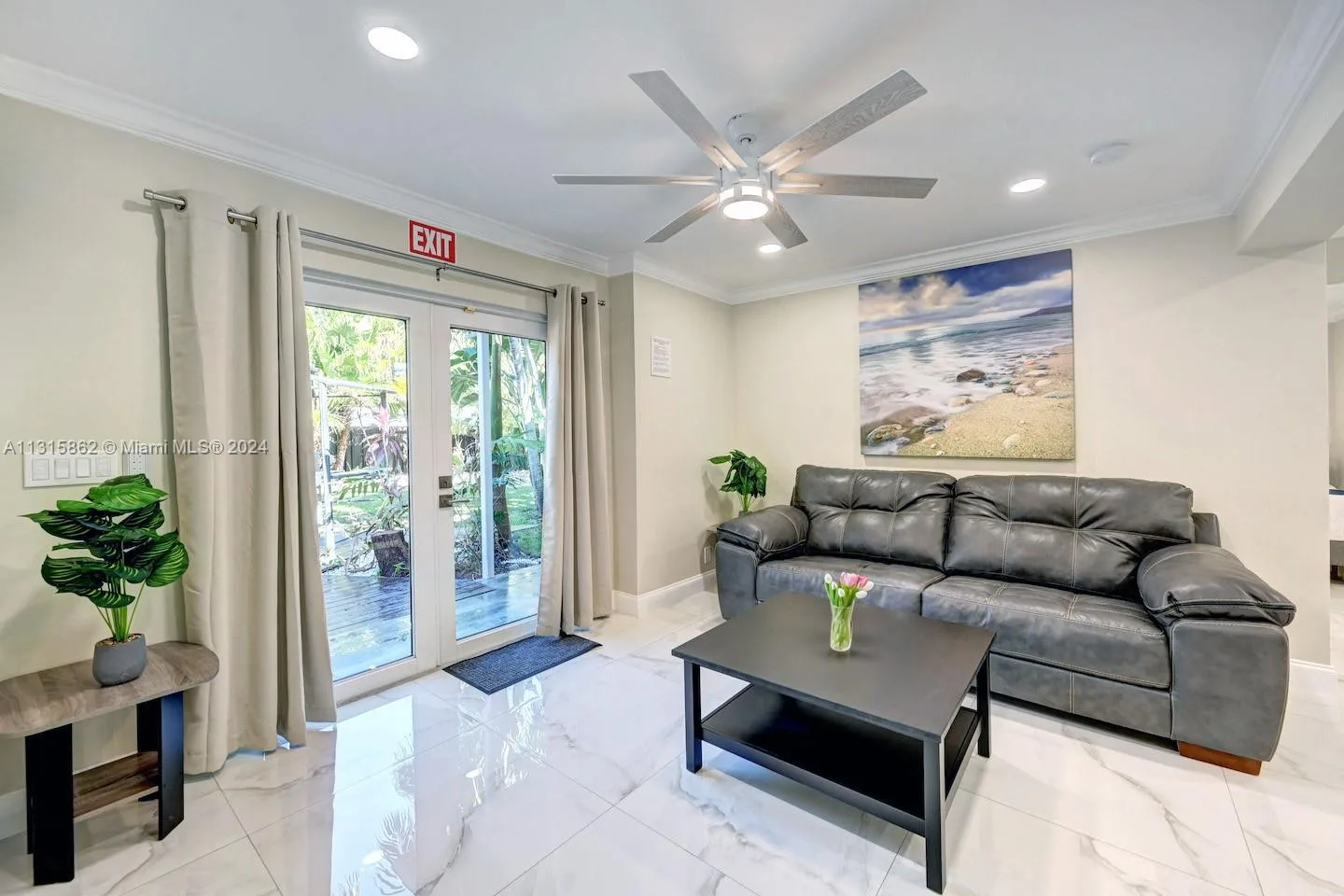 1307 Rodman St, Hollywood, FL 33019 photo 13
