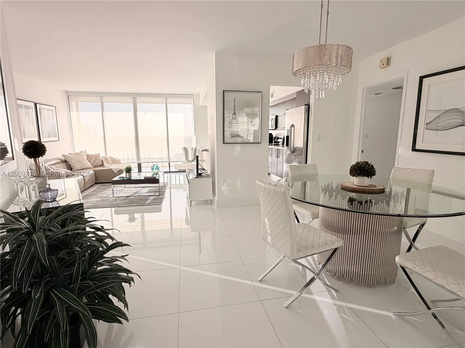 1000 W Island Blvd # 1911, Aventura, FL 33160 photo 4