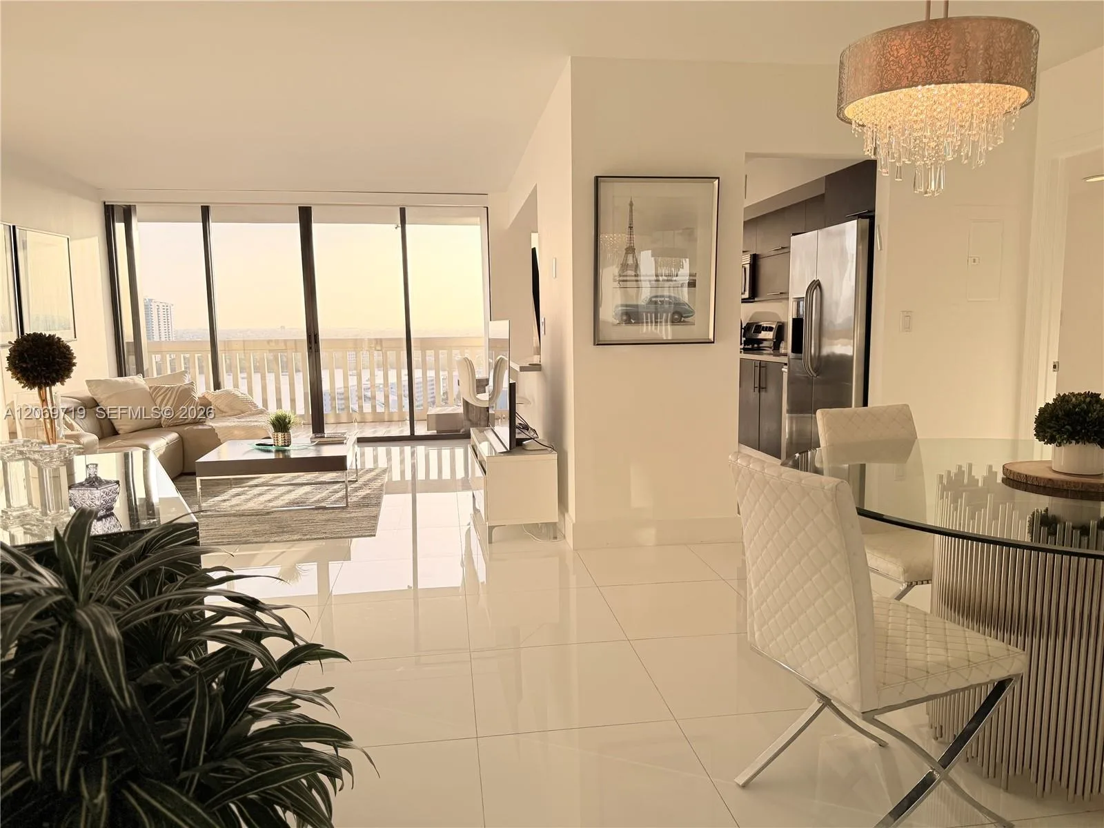 1000 W Island Blvd # 1911, Aventura, FL 33160 photo 5