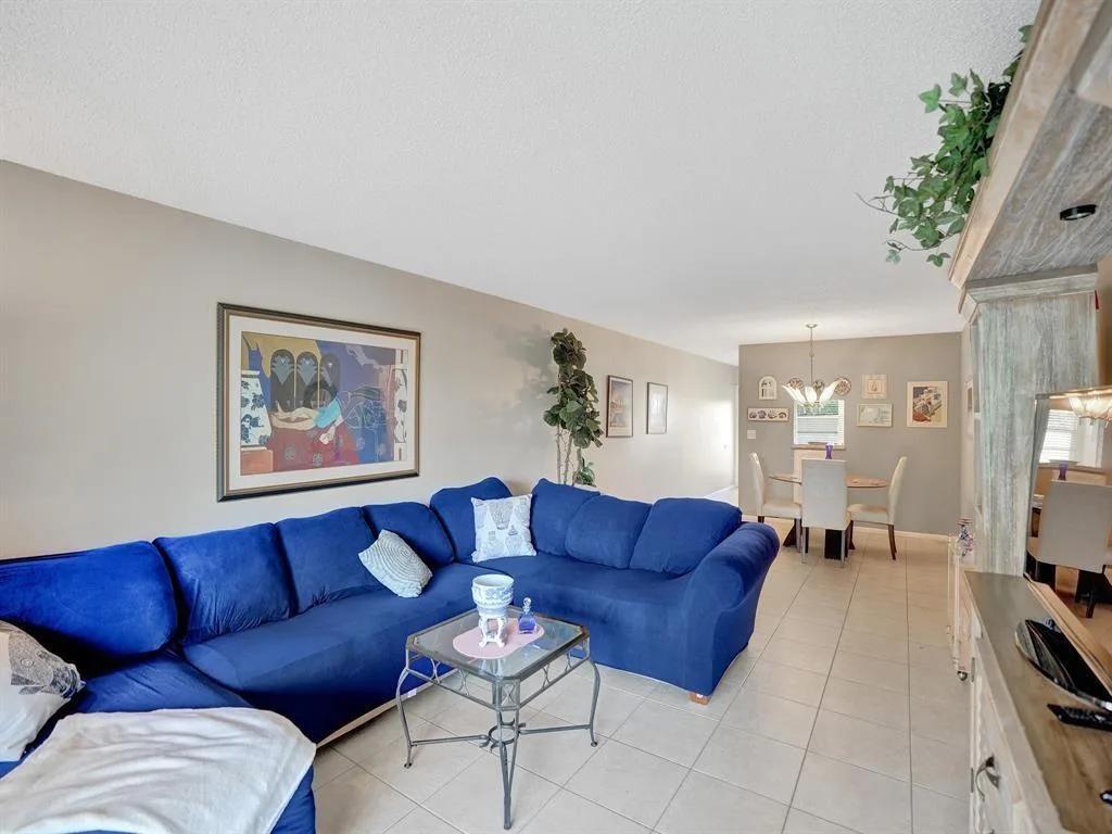 2003 Granada Drive # C4, Coconut Creek, FL 33066