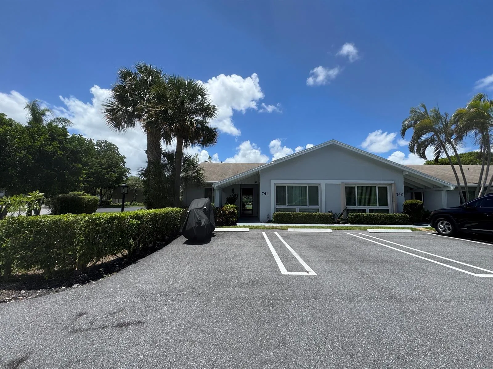 744 Lago Road # 1f, Delray Beach, FL 33445