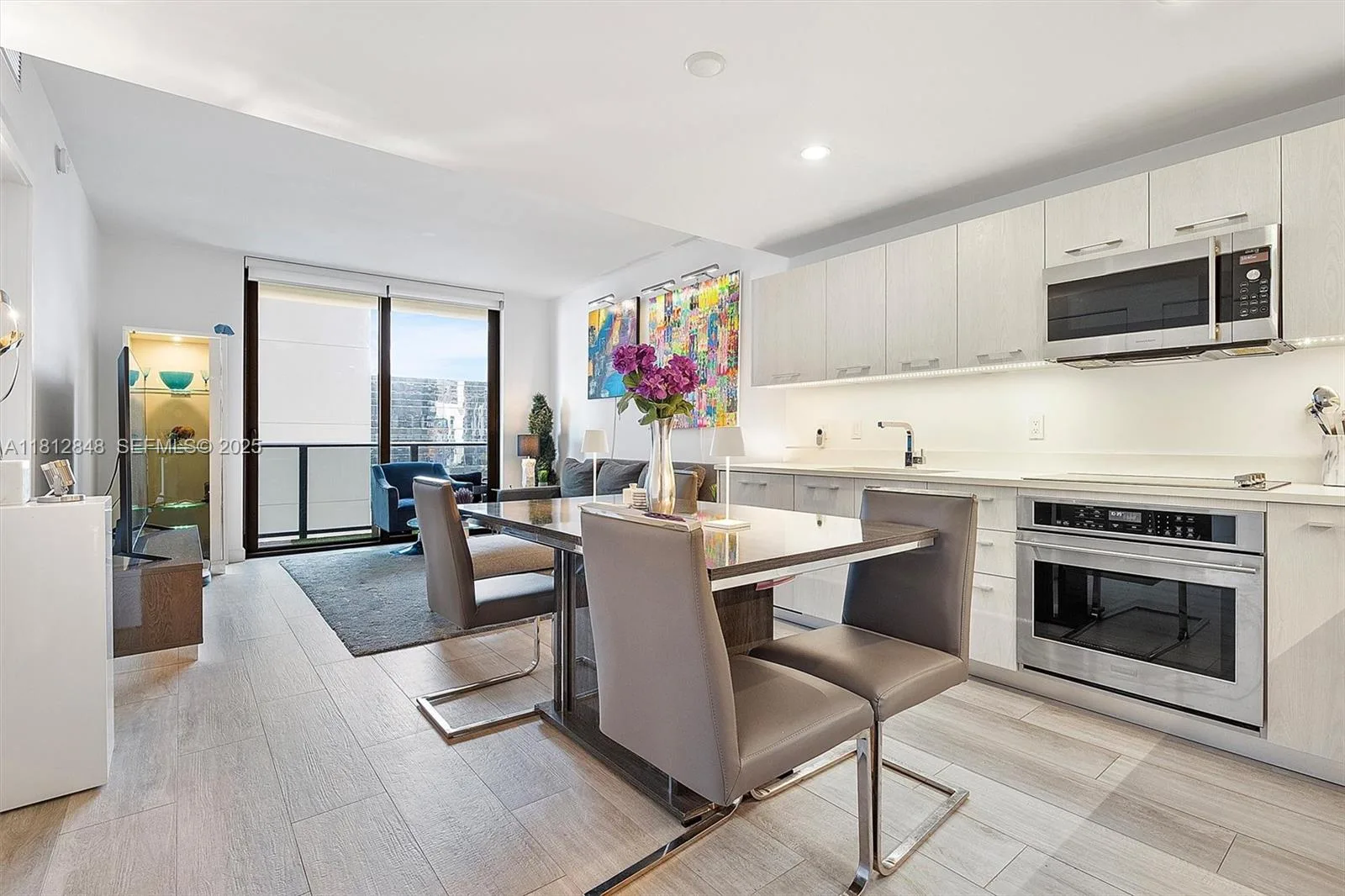 55 SW 9th St # 1510, Miami, FL 33130 photo 9
