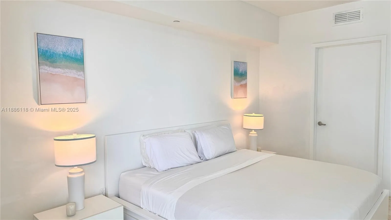 475 Brickell Ave # 2512, Miami, FL 33131 photo 8