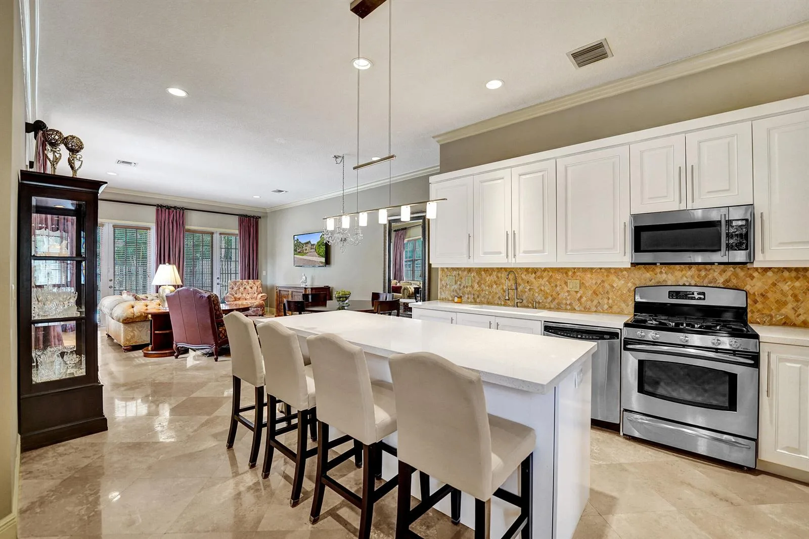 1400 NE 24th Street # 1400, Wilton Manors, FL 33305