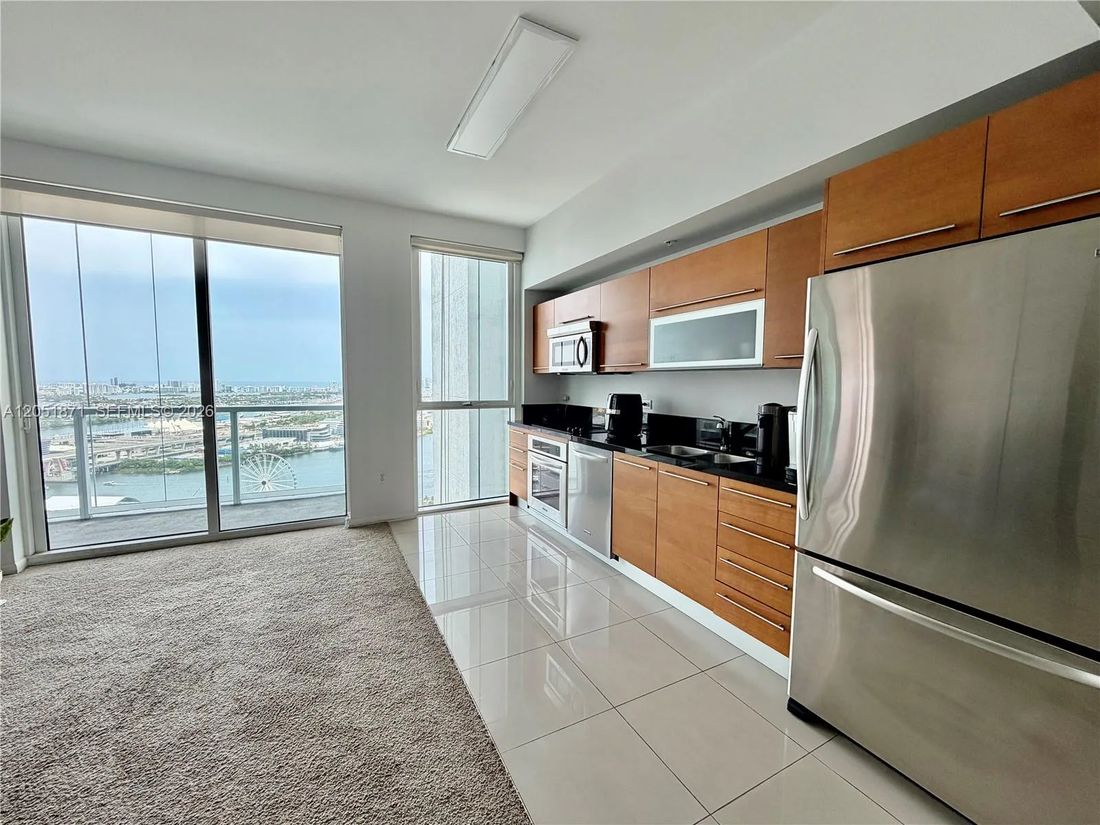 253 NE 2nd St # 3907, Miami, FL 33132 photo 7