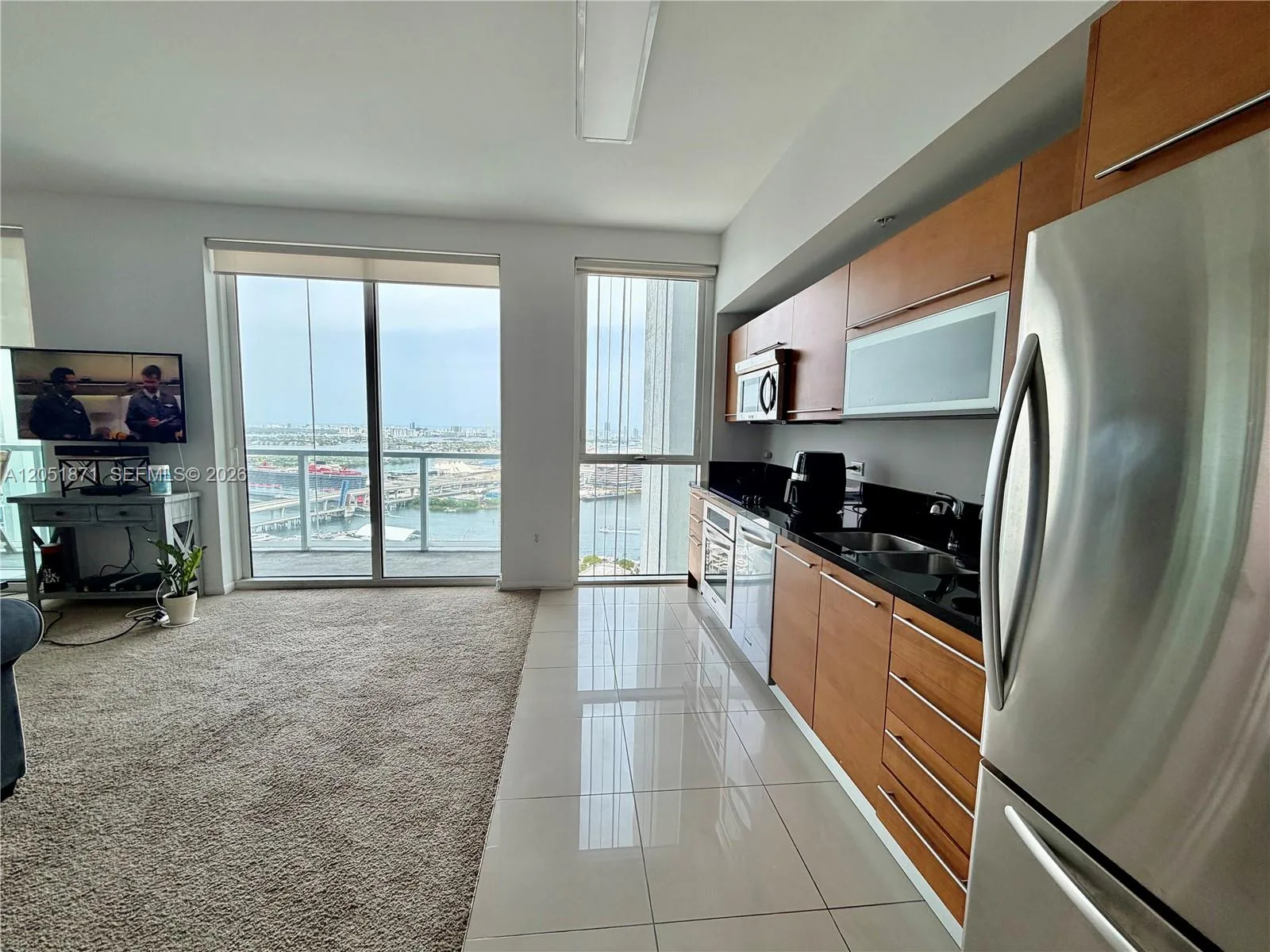 253 NE 2nd St # 3907, Miami, FL 33132 photo 8