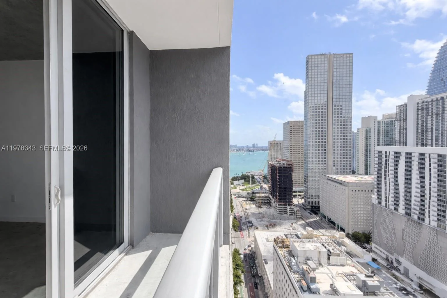 151 SE 1st St # 3007, Miami, FL 33131