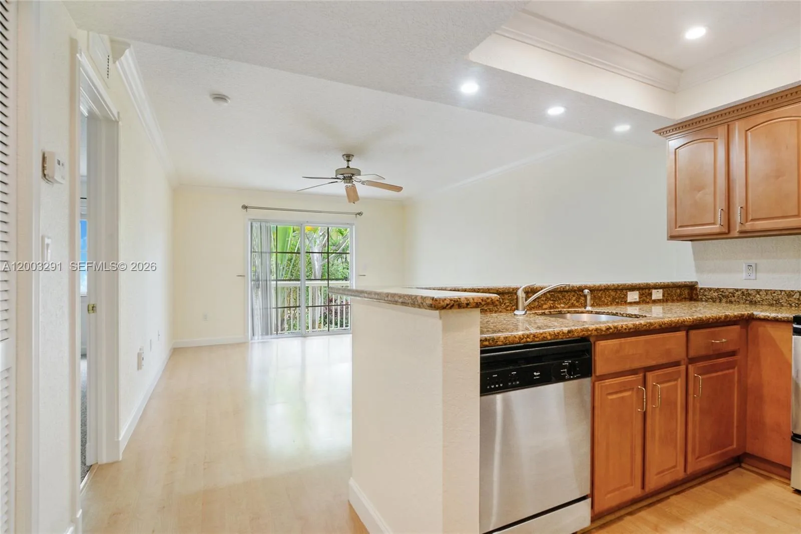 150 NE 15th Ave # 235, Fort Lauderdale, FL 33301 photo 4