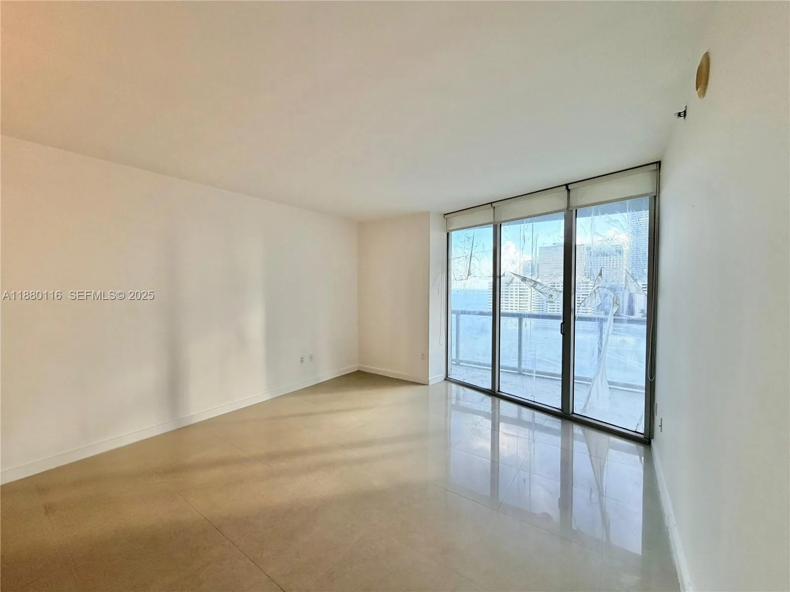495 Brickell Ave # 1607, Miami, FL 33131