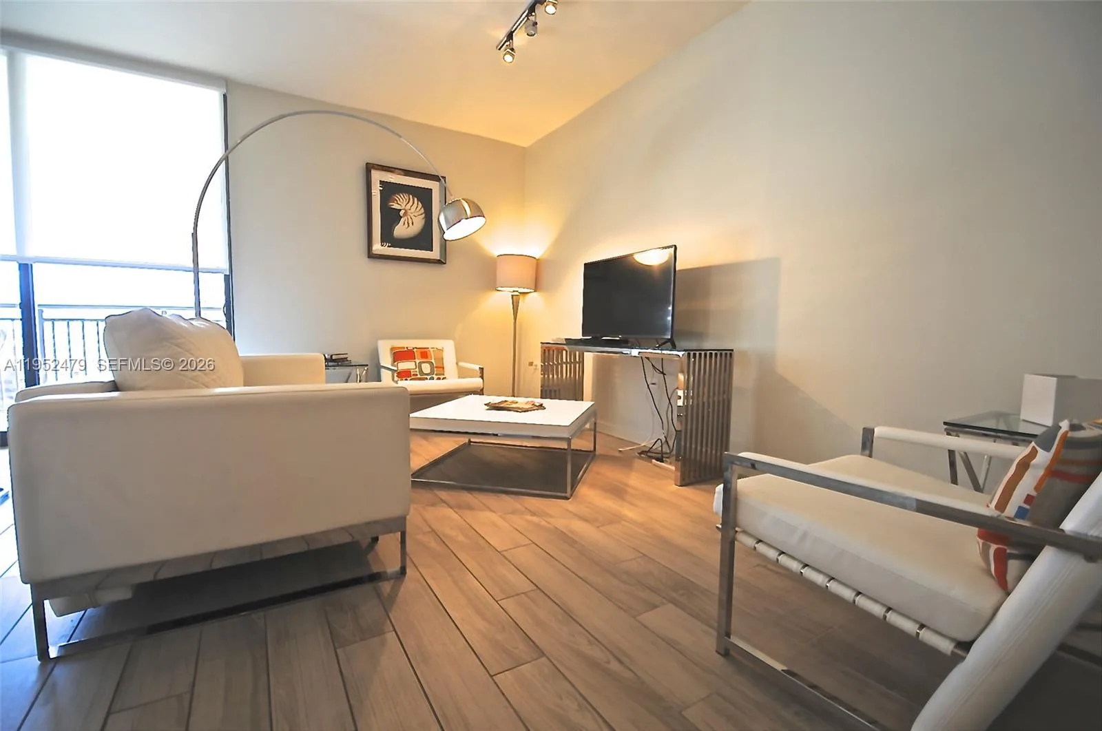 999 SW 1st Ave # 2802, Miami, FL 33130 photo 9