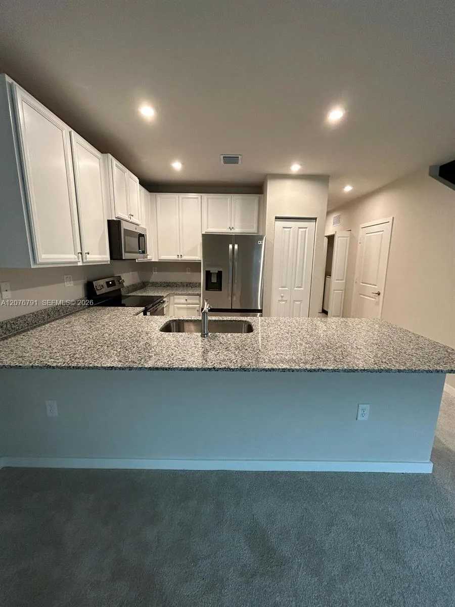 446 NW 11th Ave # 446, Florida City, FL 33034 photo 7