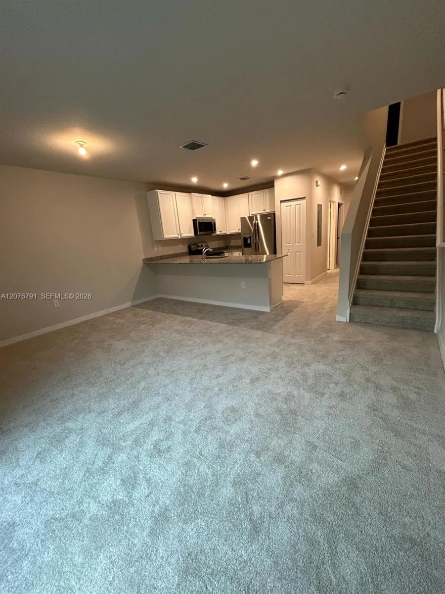 446 NW 11th Ave # 446, Florida City, FL 33034 photo 9
