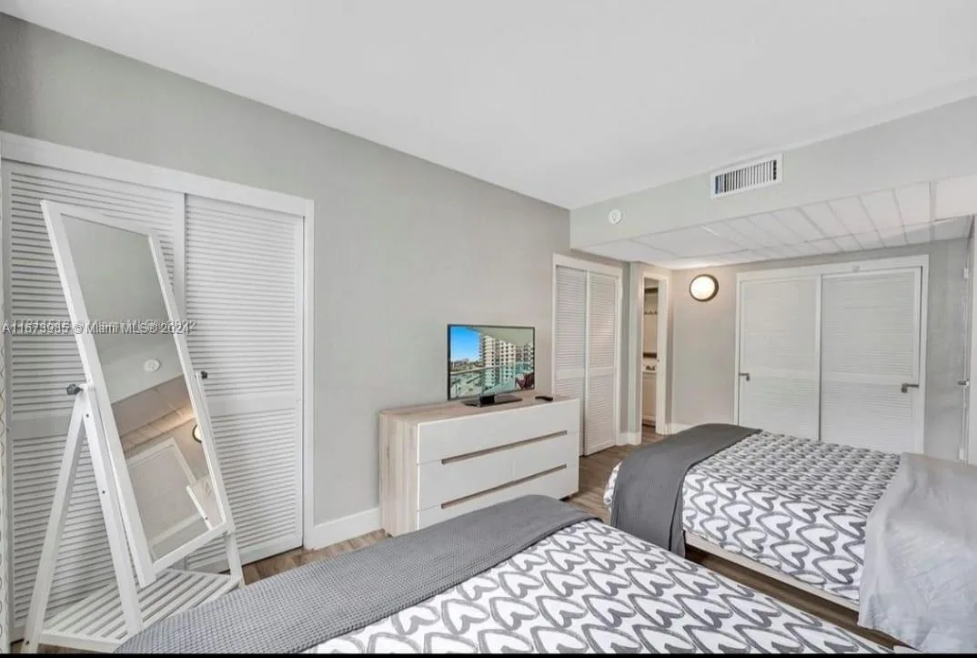 3801 S Ocean Dr # 9W, Hollywood, FL 33019 photo 12