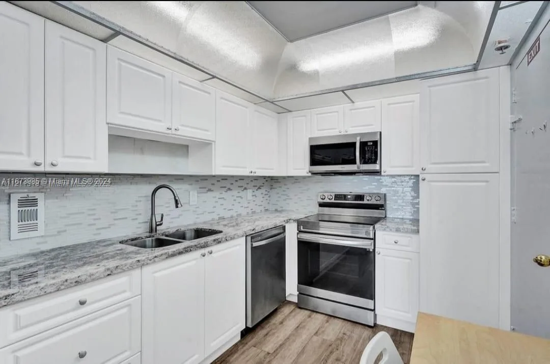 3801 S Ocean Dr # 9W, Hollywood, FL 33019 photo 8