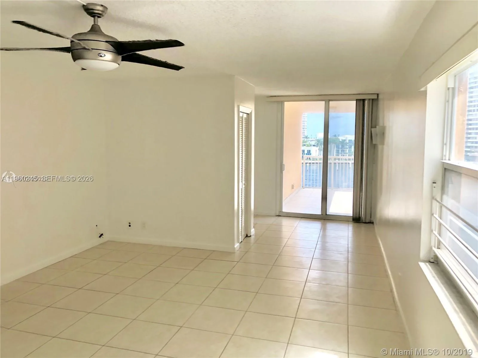 121 Golden Isles Dr # 407, Hallandale Beach, FL 33009 photo 5