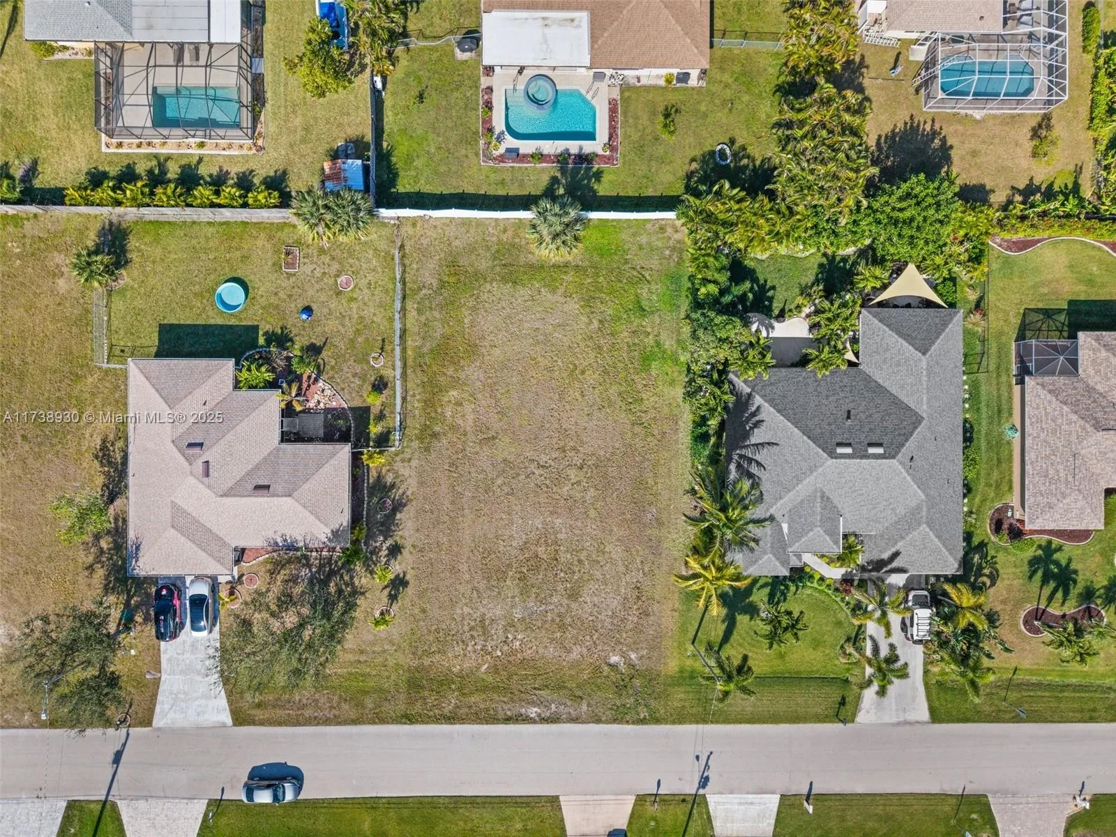2133 coral point drive, Cape Coral, FL 33990 photo 3