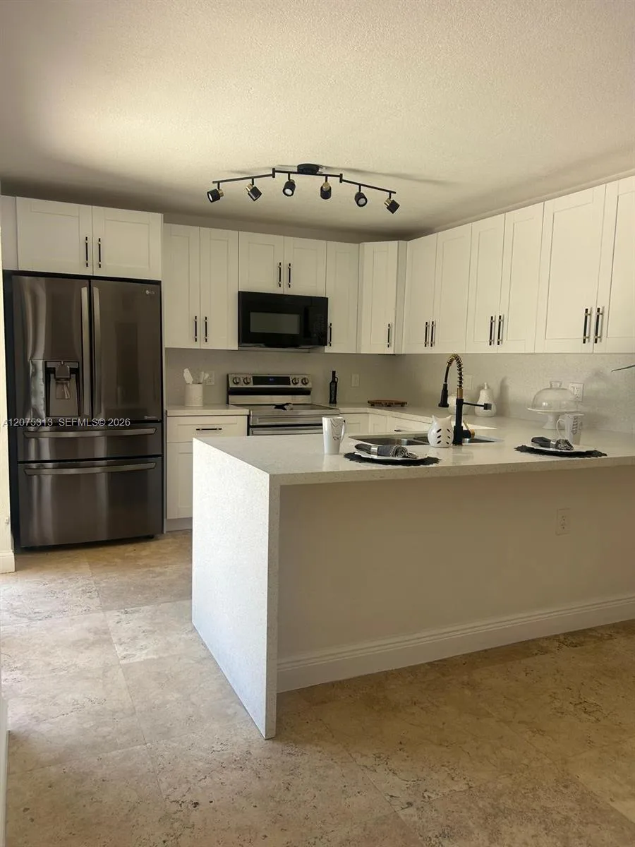 1316 SW 118th Ter # 1316, Davie, FL 33325 photo 9