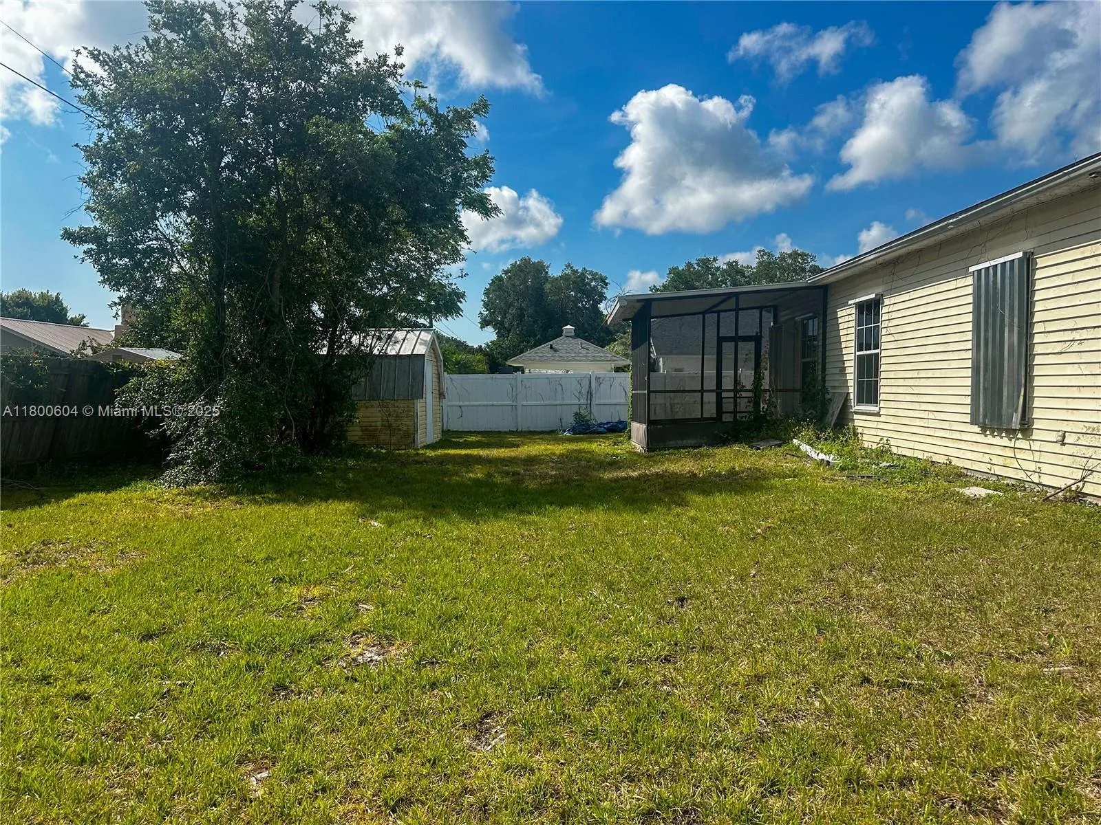 3123 Tamarind Drive, Other City - In The State Of Florida, FL 32141 photo 3
