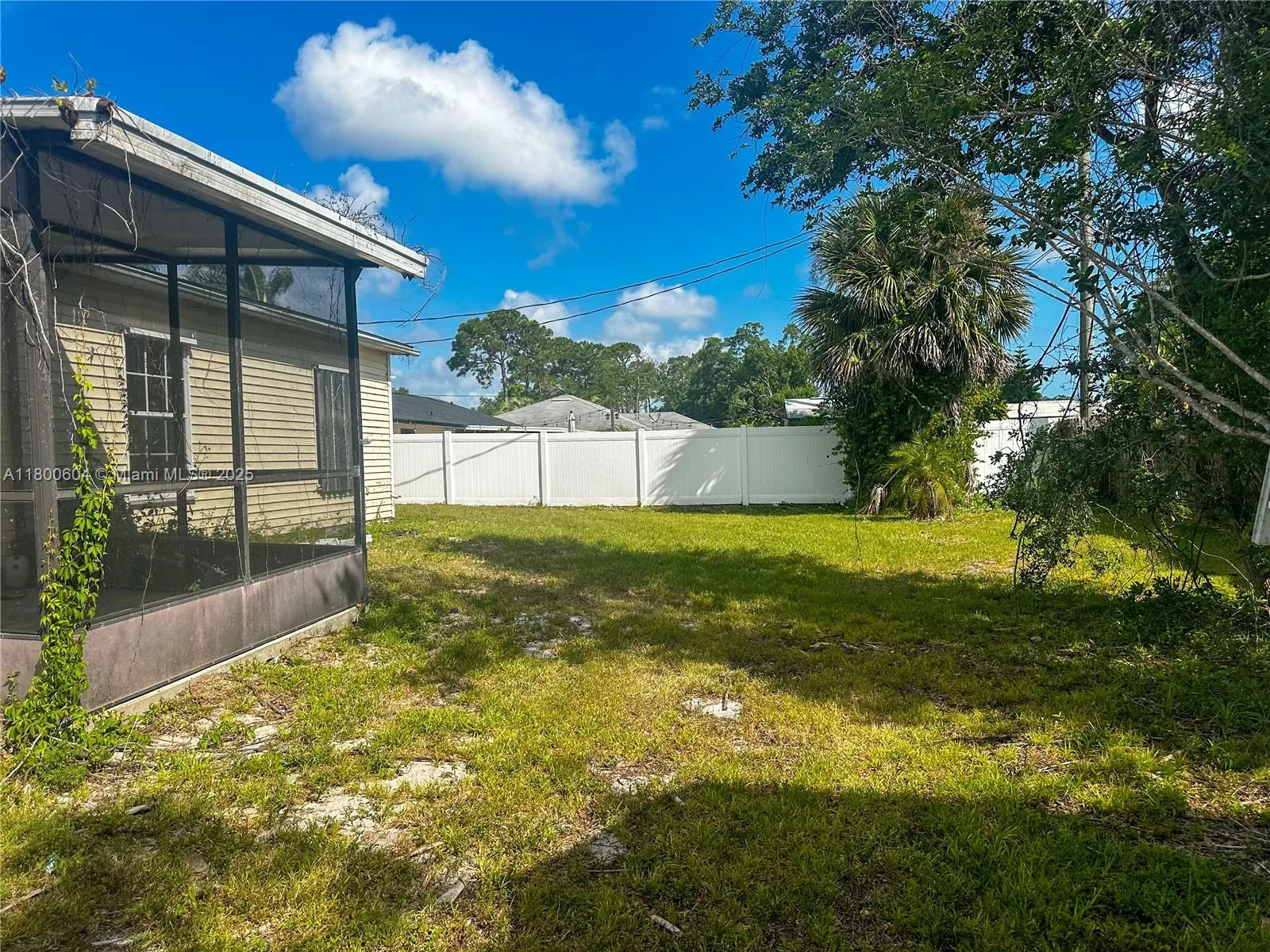 3123 Tamarind Drive, Other City - In The State Of Florida, FL 32141 photo 5