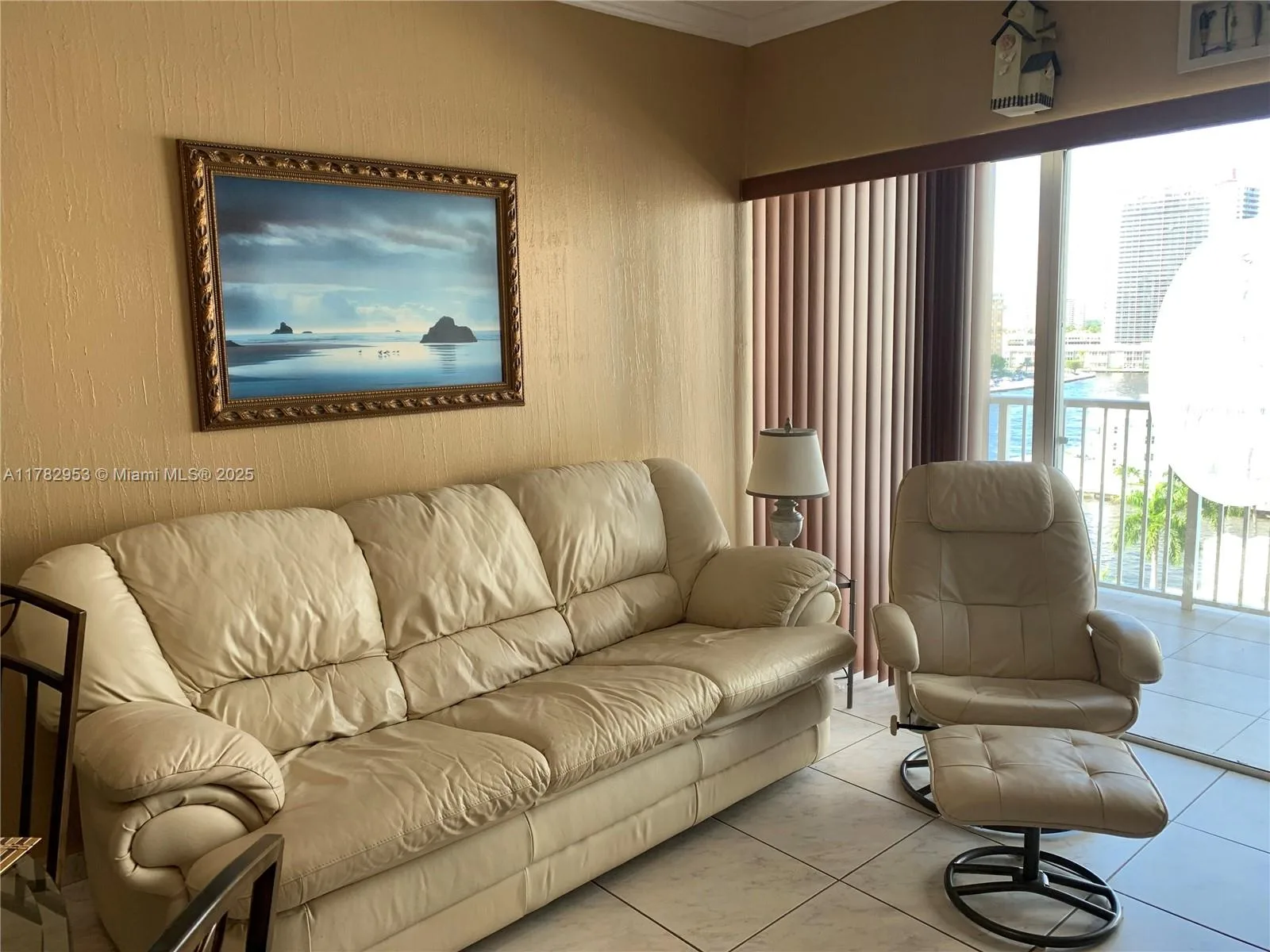 1965 S Ocean Dr # 8H, Hallandale Beach, FL 33009 photo 2
