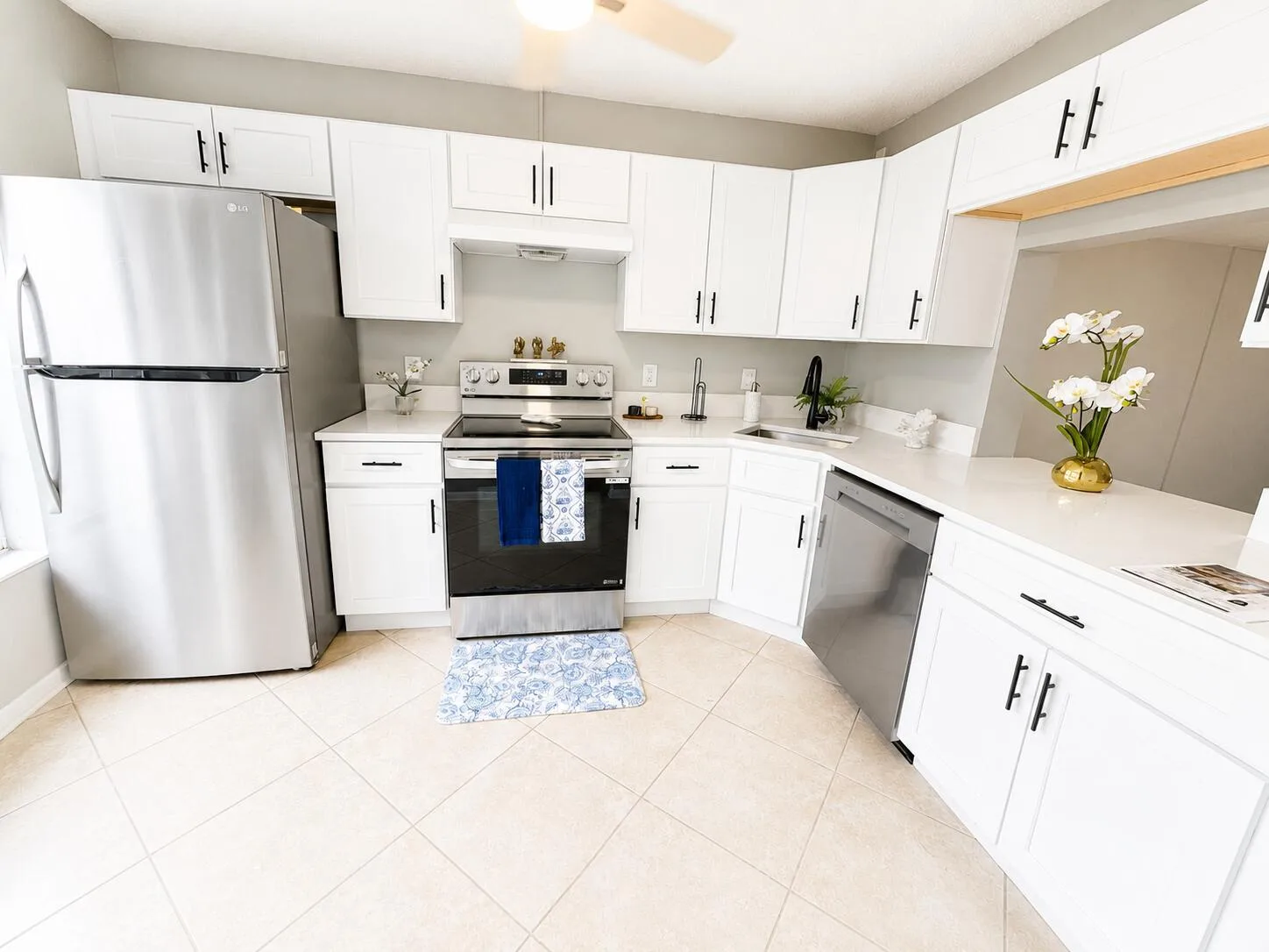 222 Foxtail Drive # E, FL 33415