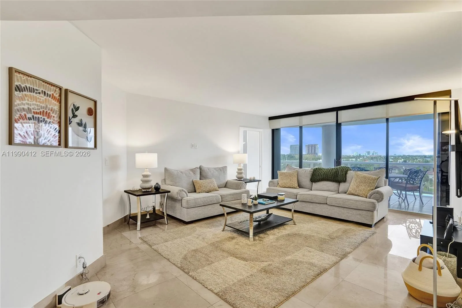 3598 Yacht Club Dr # 702, Aventura, FL 33180 photo 4