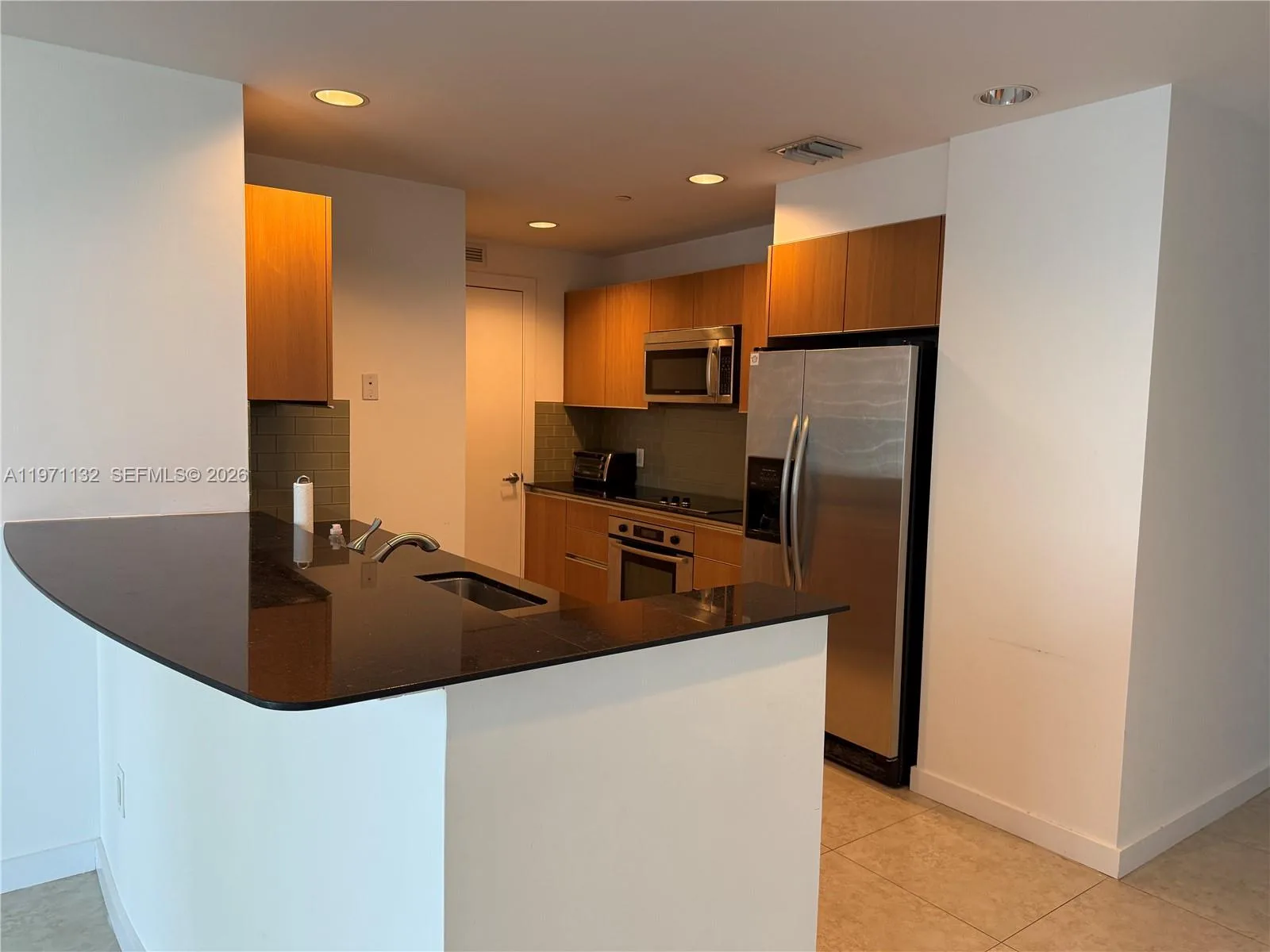 1060 Brickell Ave # 3105, Miami, FL 33131 photo 11
